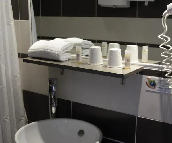 Hotel De L'europe Tours