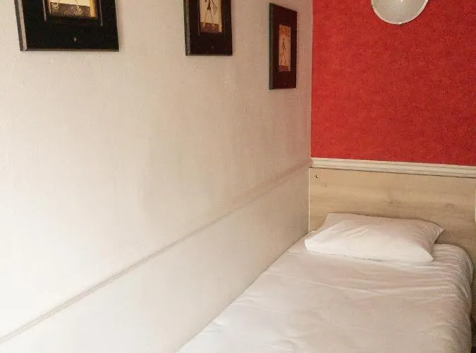 Hotel De L'europe 2*