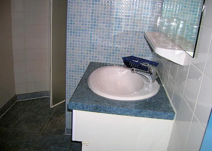 Hotel De L'europe 2*